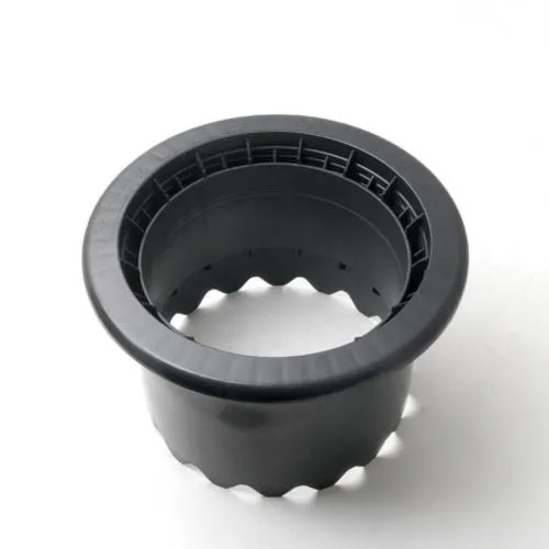 Itsekeskityvä holkki T152C